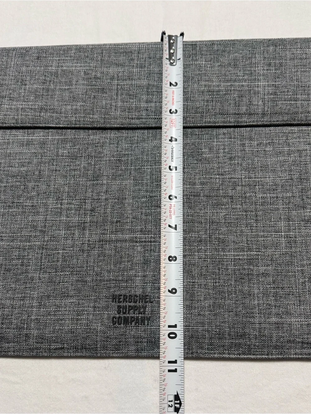 Herschel Supply Company Gray Laptop Sleeve Envelope